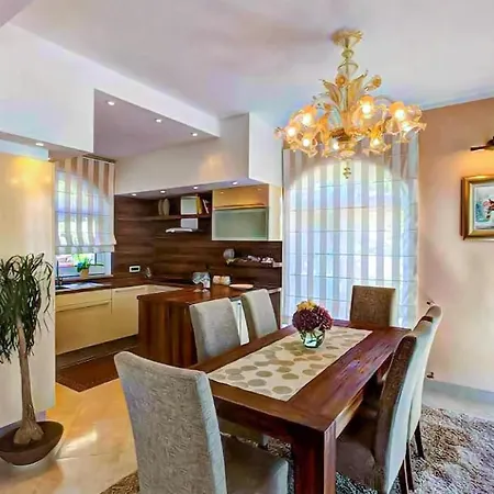 Apartment Gorgeous In Porat - Malinska With Wifi Porat (Krk)