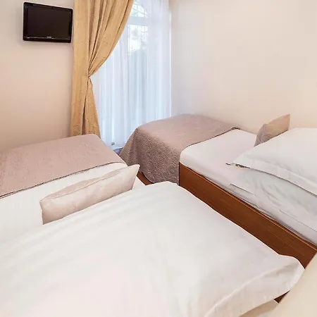 Gorgeous In Porat - Malinska With Wifi Apartment Porat (Krk)