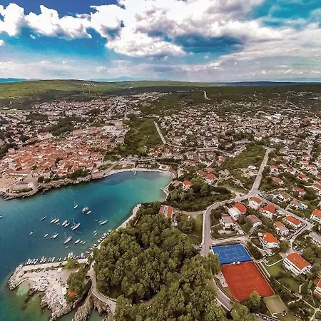 Gorgeous In Porat - Malinska With Wifi Apartment Porat (Krk)