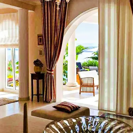 Gorgeous In Porat - Malinska With Wifi Apartment