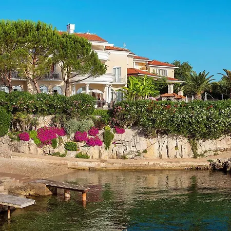 Apartment Gorgeous In Porat - Malinska With Wifi