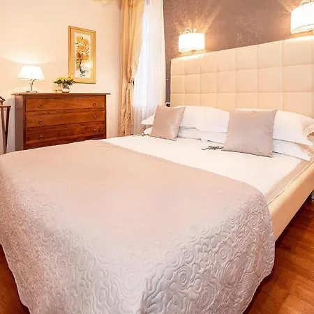 In - Malinska With Outdoor Swimming Pool, Wifi&2 Bedrooms *